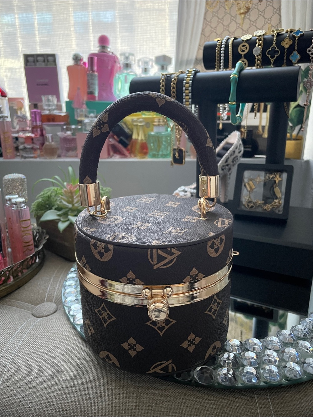 ✨Luxury Brown Monogram Mini Top-Handle Women’s Vanity Bag✨NEW